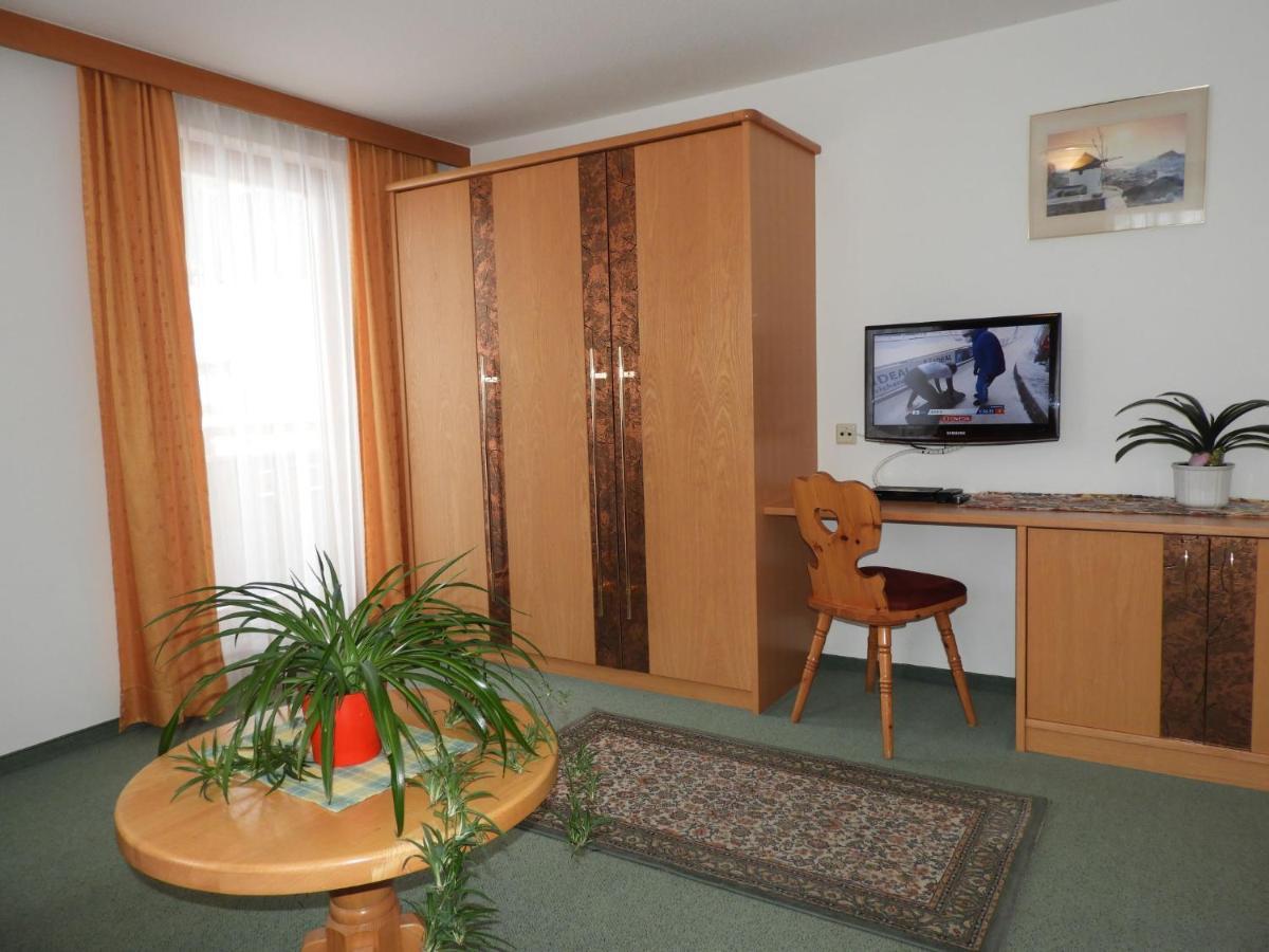 Apartment Bergfeld-1 By Interhome سبيس المظهر الخارجي الصورة